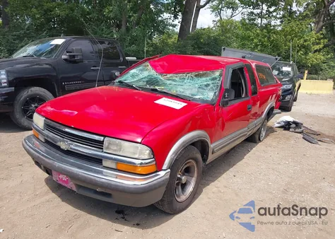 1999 Chevrolet S-10 Ls z USA, uszkodzony, nr VIN 1GCCS19X2X8117927